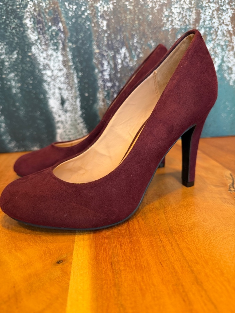 Kelly & Katie Quiet Luxury‎ Plum Faux Suede Pumps Heels Size 6 (VGUC)